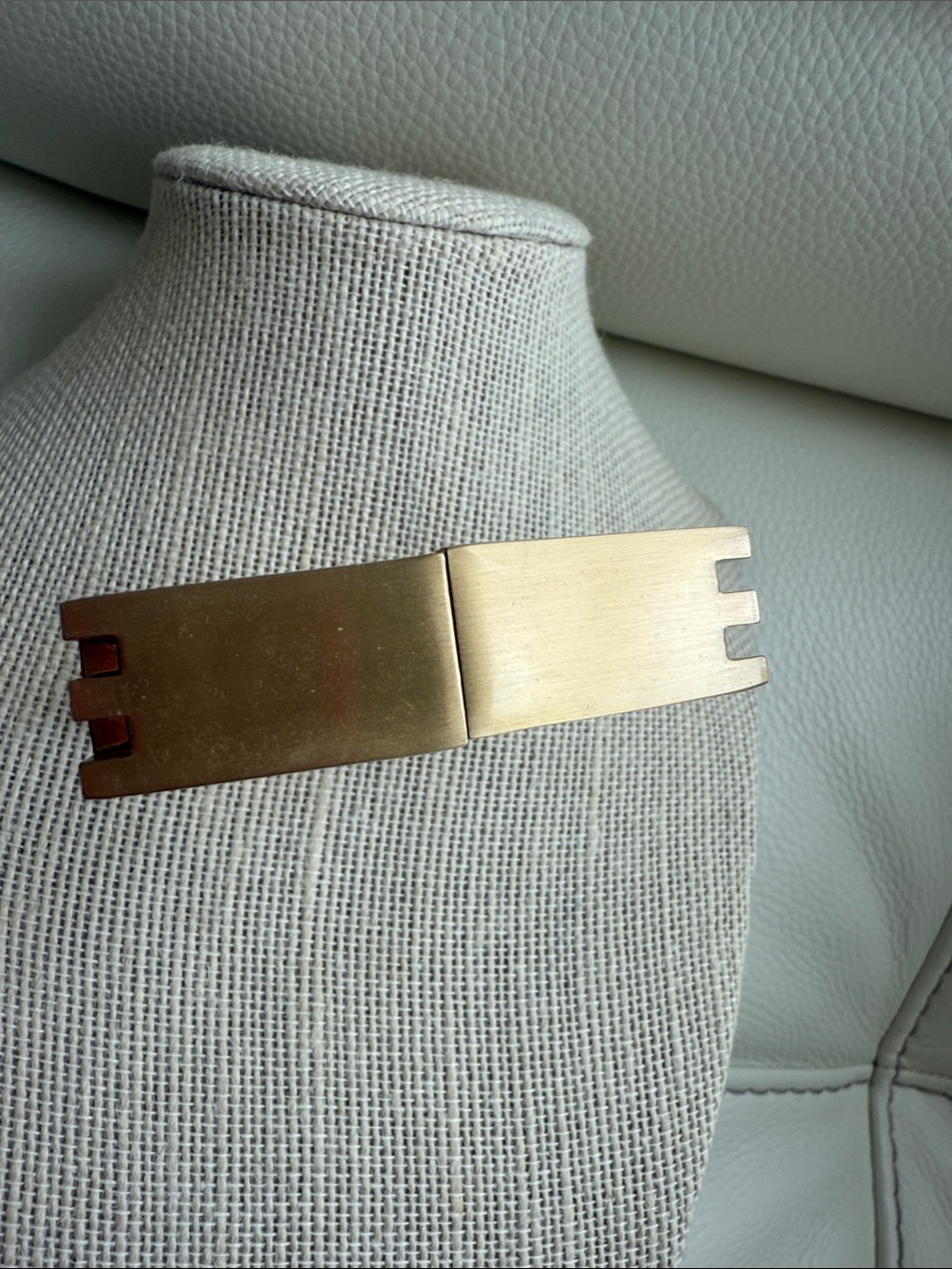 Vintage “LOVE” Square Bracelet - Picture 7 of 12